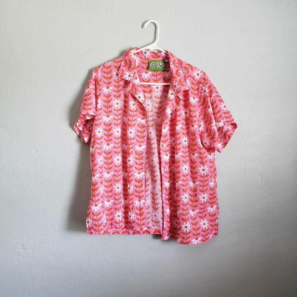 Big Bud Press pink pantry top, medium